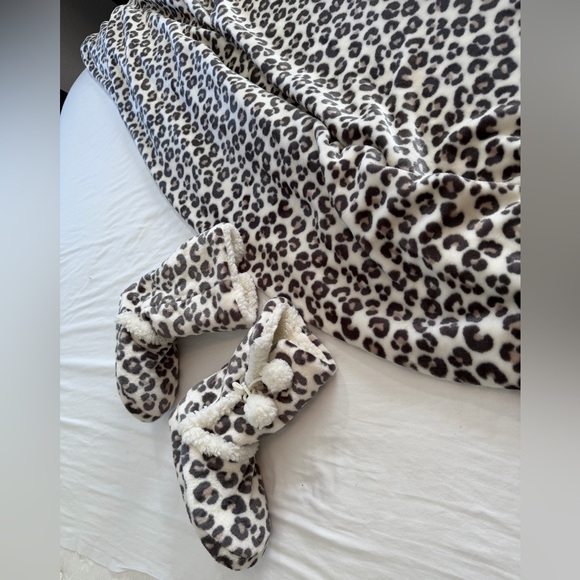 Robe slippers throw leopard faux fur size L matching set - Picture 6 of 14